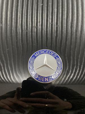Akcesoria zewnętrzne – Emblematy