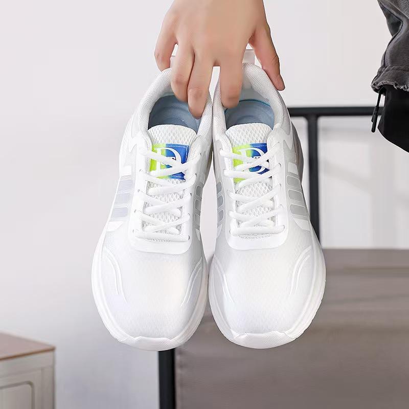 Classic Internet Celebrity Style Versatile Running Shoes for Men and Women In Spring and Summer Breathable Couple Sports Shoes