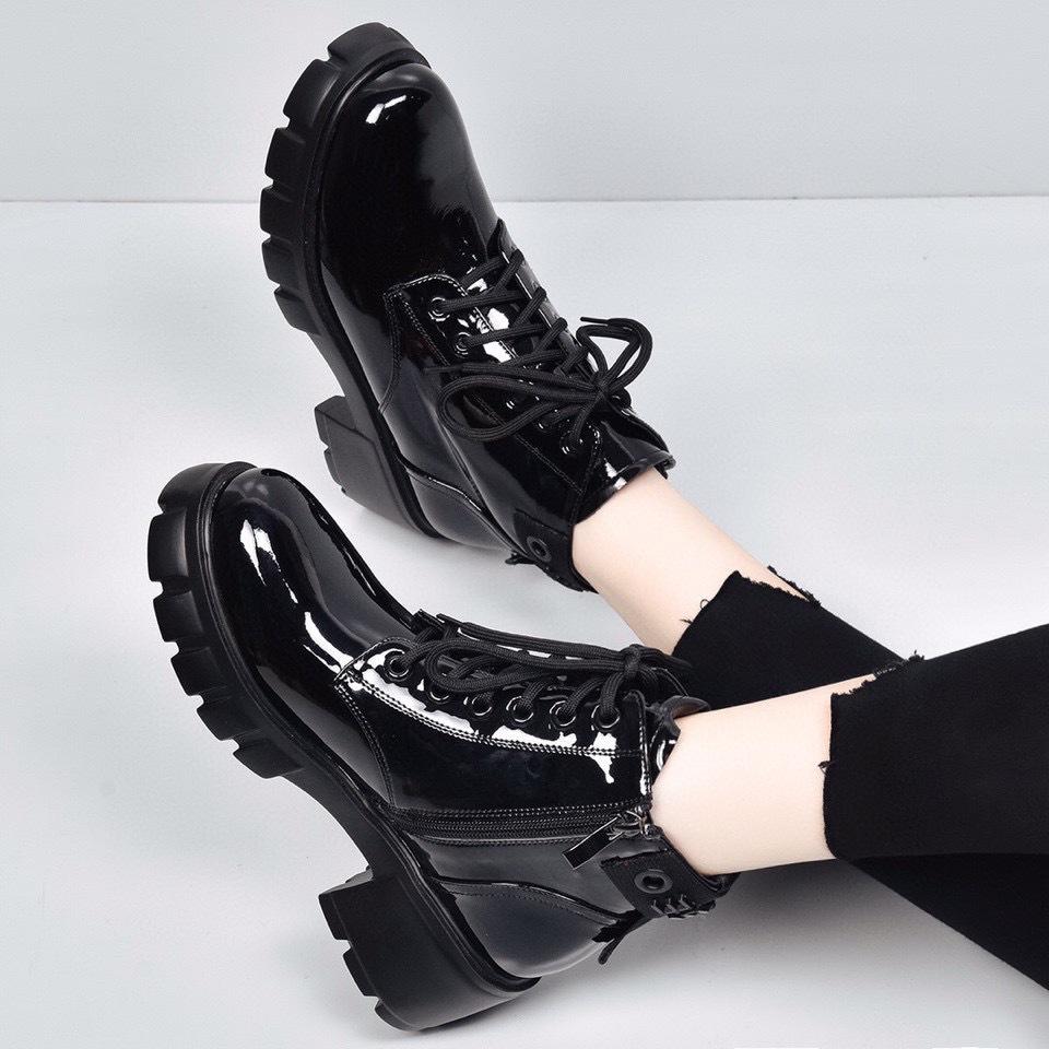 Lässige Martin-Stiefel mit dicker Sohle, Herbst und Winter neu, erste Schicht Kuhlackleder zum Schnüren, modische wasserdichte Lokomotivstiefel