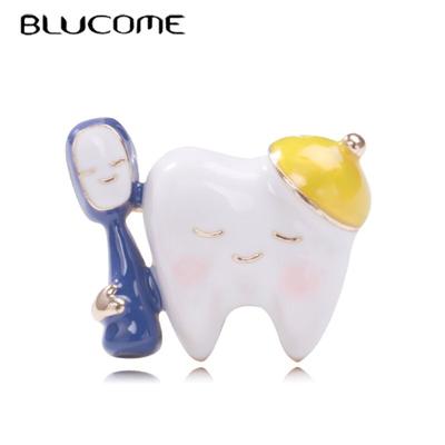 2022 Tooth Brush Shape Brooch Animal Bird Pins Women's Brooch for Coat Suit Bag Wedding Jewelry New Year Gifts