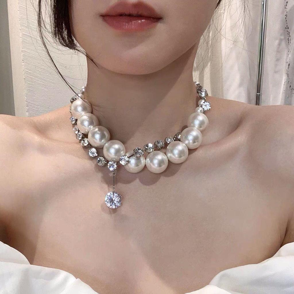 Elegant European & American Style Large Pearl Necklace - Luxurious, Unique Design Clavicle Chain for Women