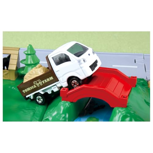 TAKARA TOMY Tomica & Town Lively Farm Set, Miniature Car Toy, Ages 3 and Up