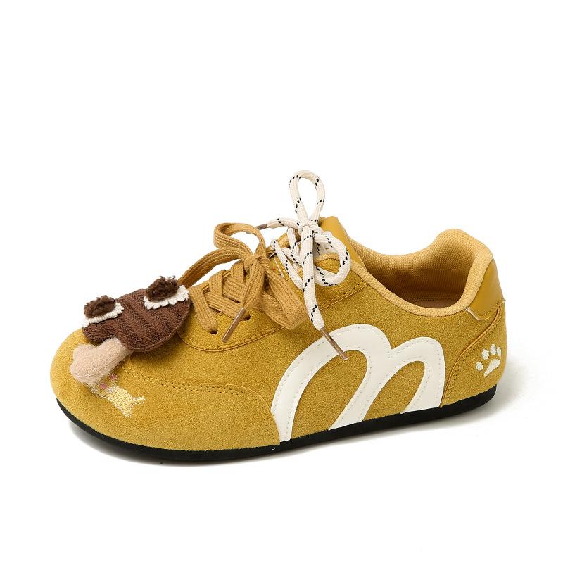 Korean version of new sports shoes 2025 autumn niche retro versatile casual board shoes red German training shoes women