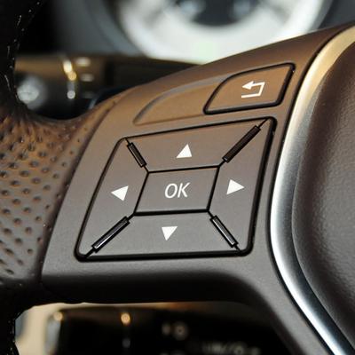 Steering Wheel Button Multifunctional Direction Wheel Control Switch 2185400162 for Mercedes Benz C E GLK W204 X204 W212