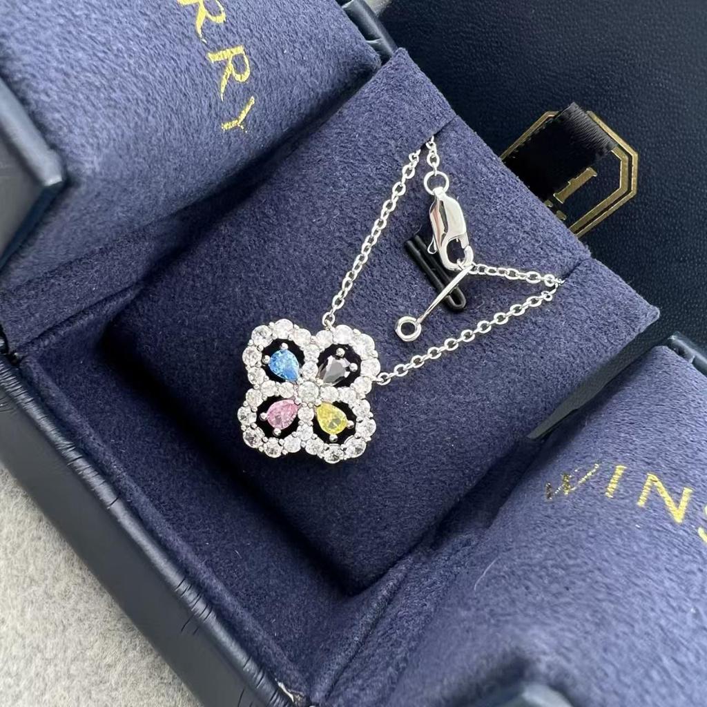 Luxury Diamond Inlaid Four-Leaf Clover Necklace - Gold Handmade Clavicle Chain for Women, As Seen On Xiaohongshu Socialites