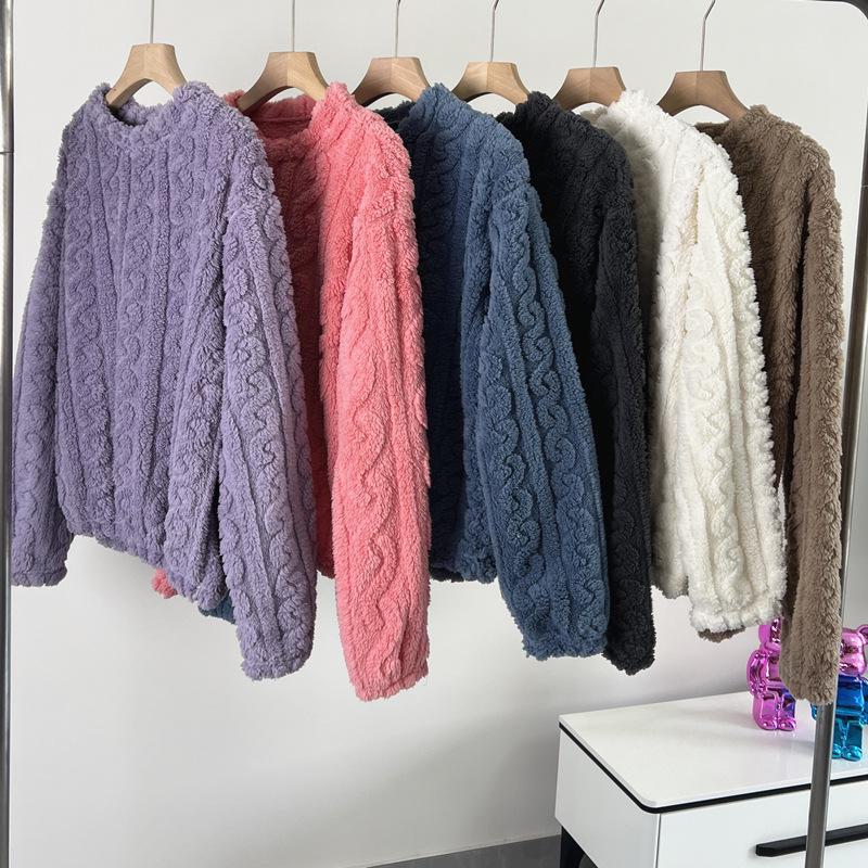 Damen Kuscheliger Korallenfleece Pyjama: Dicker warmer Samt, Unifarben, Rundhalsausschnitt, Große Größen für Herbst und Winter.