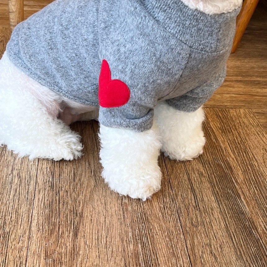 Winter and autumn fleece heart-shaped hoodie for pets - dogs, cats, small dogs - warm clothing XS