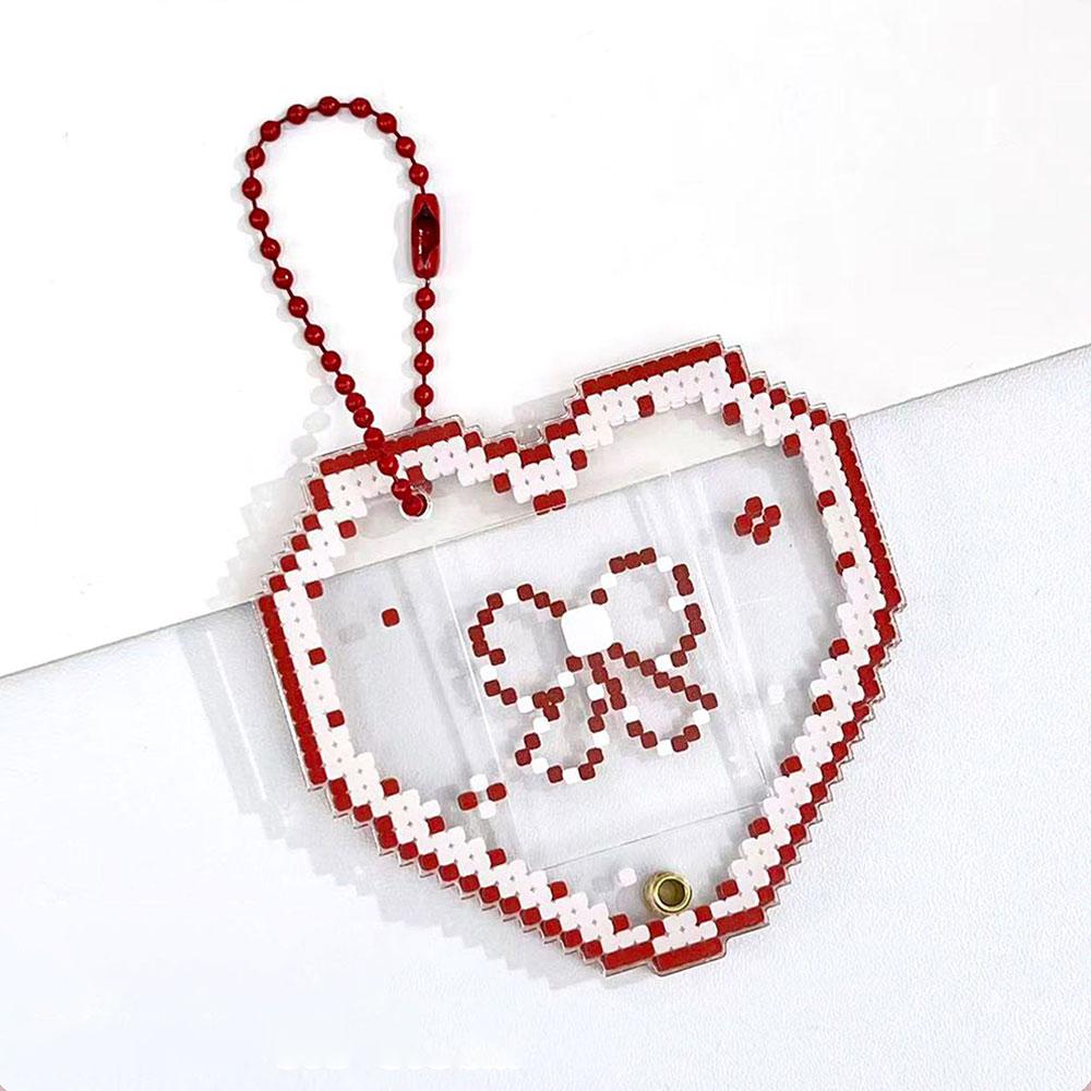 Kawaii Acrylic Photo Frame Keychain Pixel Art Heart Shape Card Holder  ID Photo Storage Display Y2K Hard Card Folder Pendant красный
