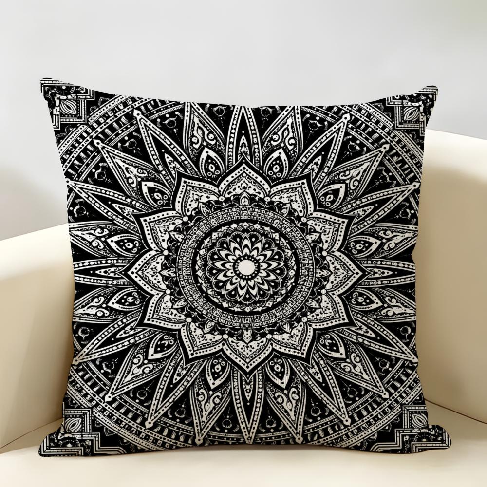 Black And White Mandala Cushion Cover Durable Hypoallergenic Organic Linen Pillow Cover Short Size Washable Skin-Friendly
