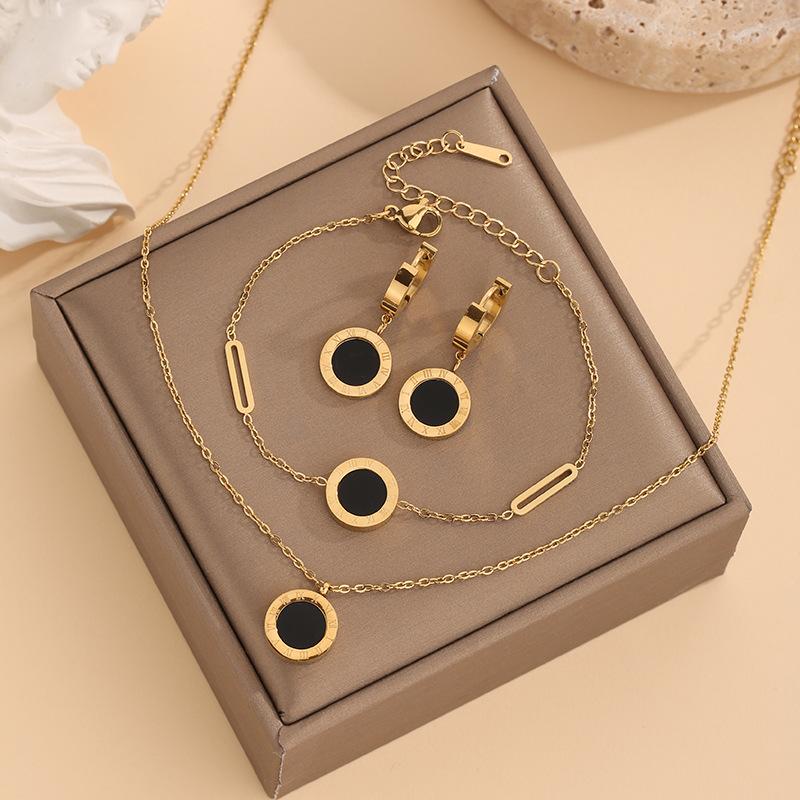 Roman Black and White Double-sided Titanium Steel 18K Necklace Bracelet Set Women's Light Luxury Simple Bracelet Personalized Hand Jewelry