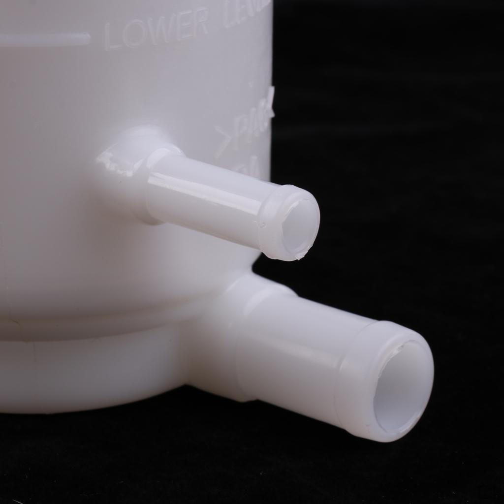 Car Plastic Pump Reservoir