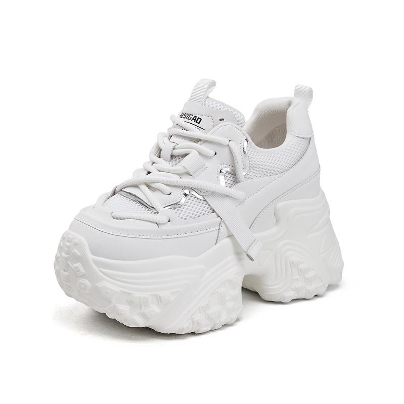 Inner height increase dad shoes women 2025 summer new explosion leisure sports show feet small muffin sports shoes foreign style genuine