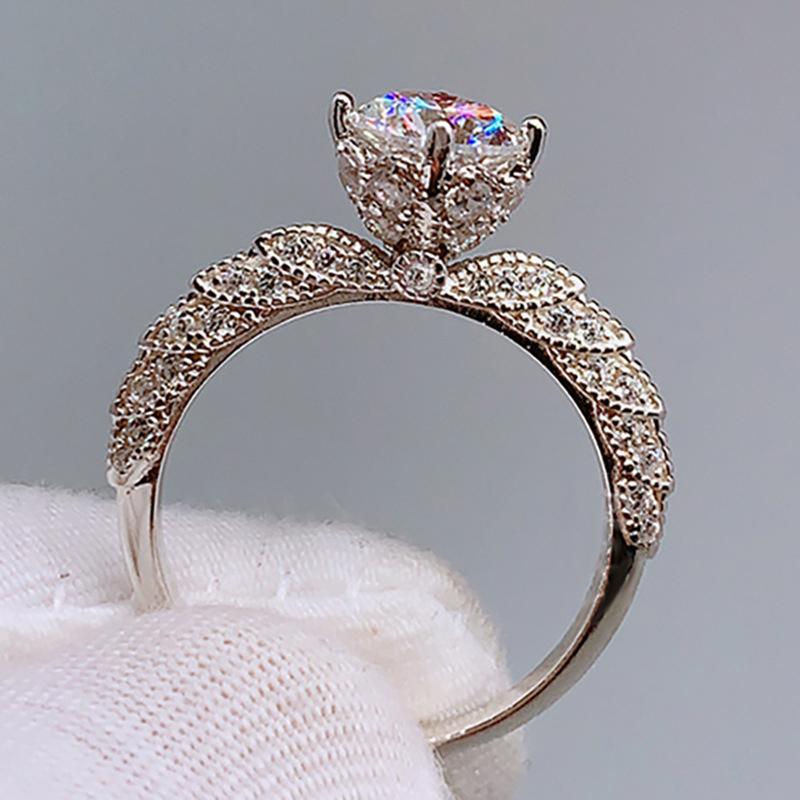 Creative Women Wedding Rings with Red Cubic Zirconia Exquisite Engagement Proposal Rings for Lover New Fashion Jewelry