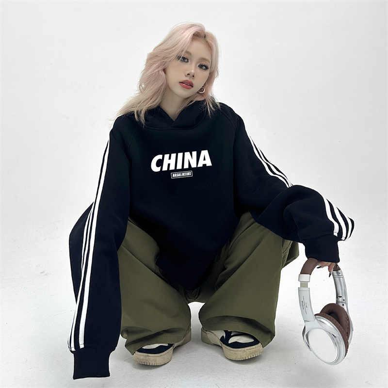 Velvet Thickened Hooded Sweatshirt for Women In Autumn and Winter New Loose Casual Letter Printing Couple Coat Sweatshirt