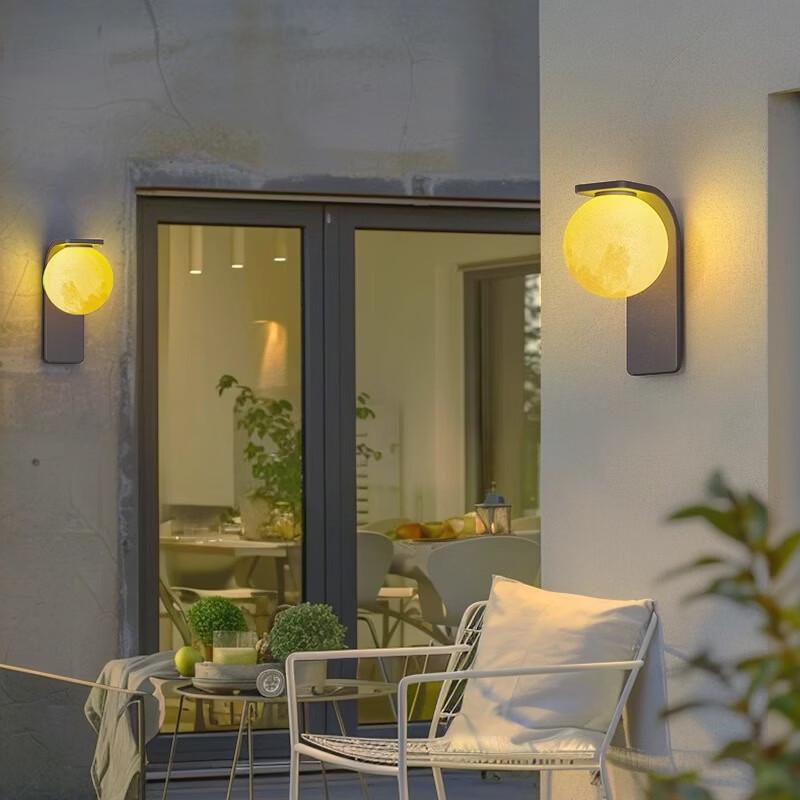 Outdoor Solar Moon Wall Lamp