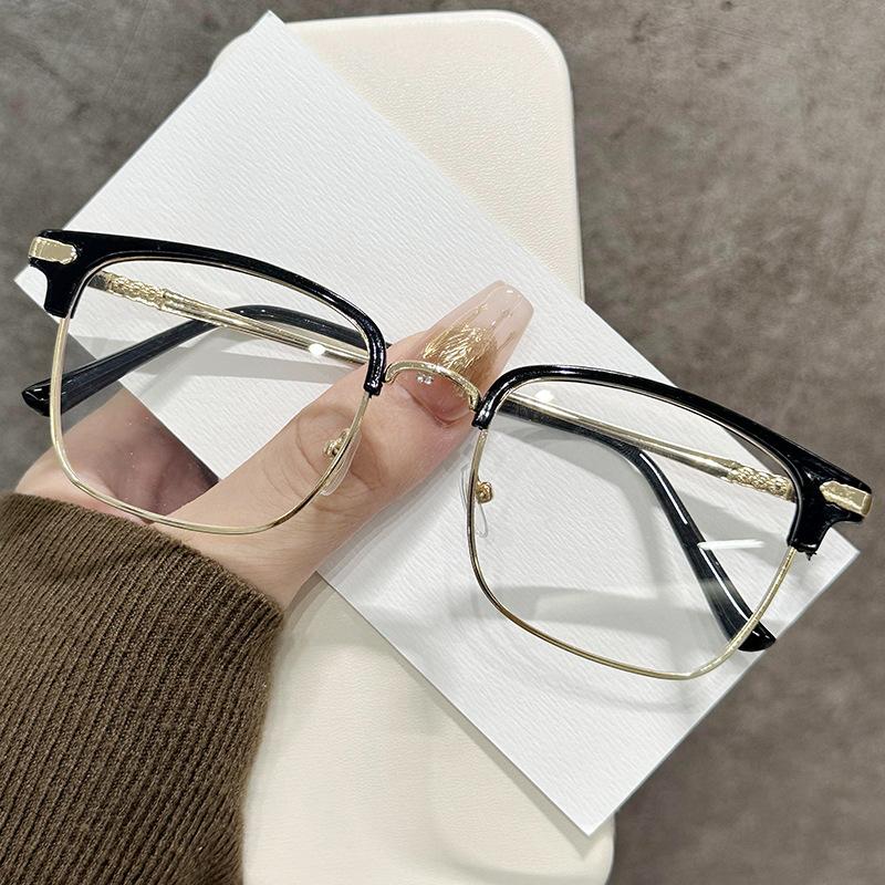 

Ultra-Light Anti-Blue Metal Half-Frame Glasses For Men Can Be Matched With Myopia Glasses Frames For Women With Big Faces And Thin Finished Myopia Anti-blue light flat light [0 degrees]