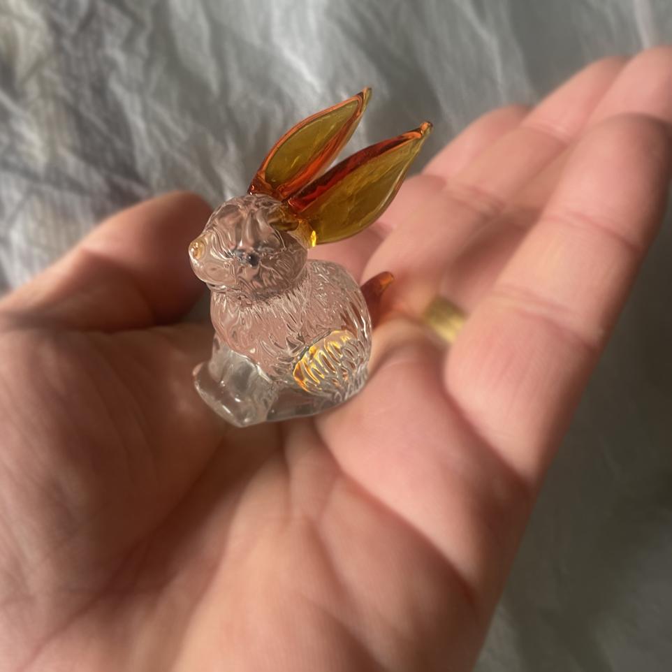 Hot Sale New Product Acrylic Crystal Rabbit Statue Environmentally Friendly Multi-Size Custom Small Animal Ornament Glass