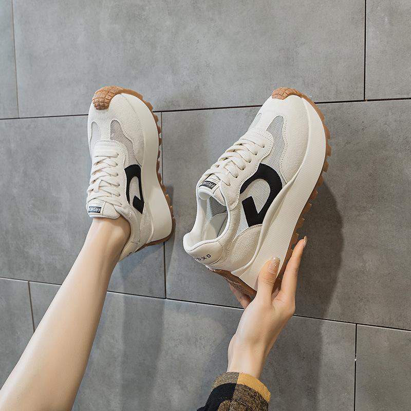 

ins Korean version of Forrest Gump shoes women s tide 2025 spring new height increase student running sports casual shoes small size 33 33