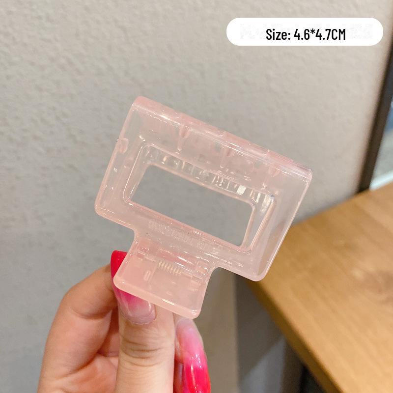 Versatile Milk Coffee Hair Clip: Large, Simple Shark Design for Women