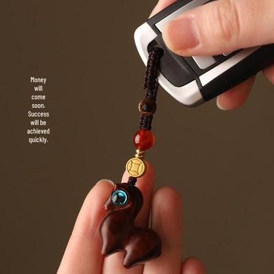 Sandalwood Zodiac Horse Keychain Pendant for Men & Women