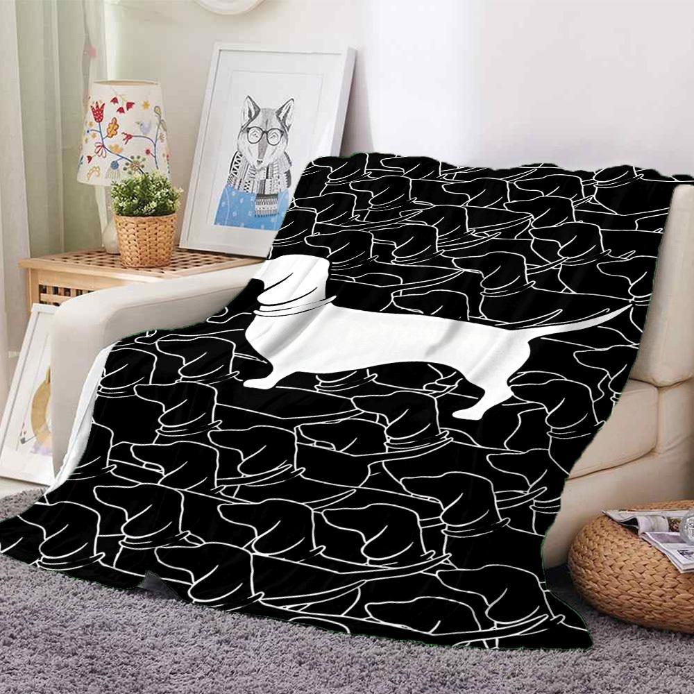 1pc Dachshund Pattern Lightweight Flannel Blanket, Comfortable and Warm Blanket, for Office and Camping Sofa Bed153