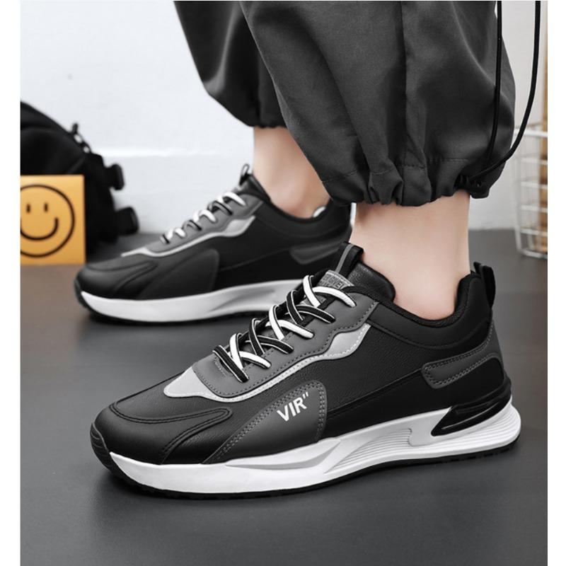 Fashion 2025 Men's Four Seasons Outdoor Casual Walking Sneakers Breathable Fashion Hiking Shoes Non-slip Soft Bottom Skateboarding Shoes