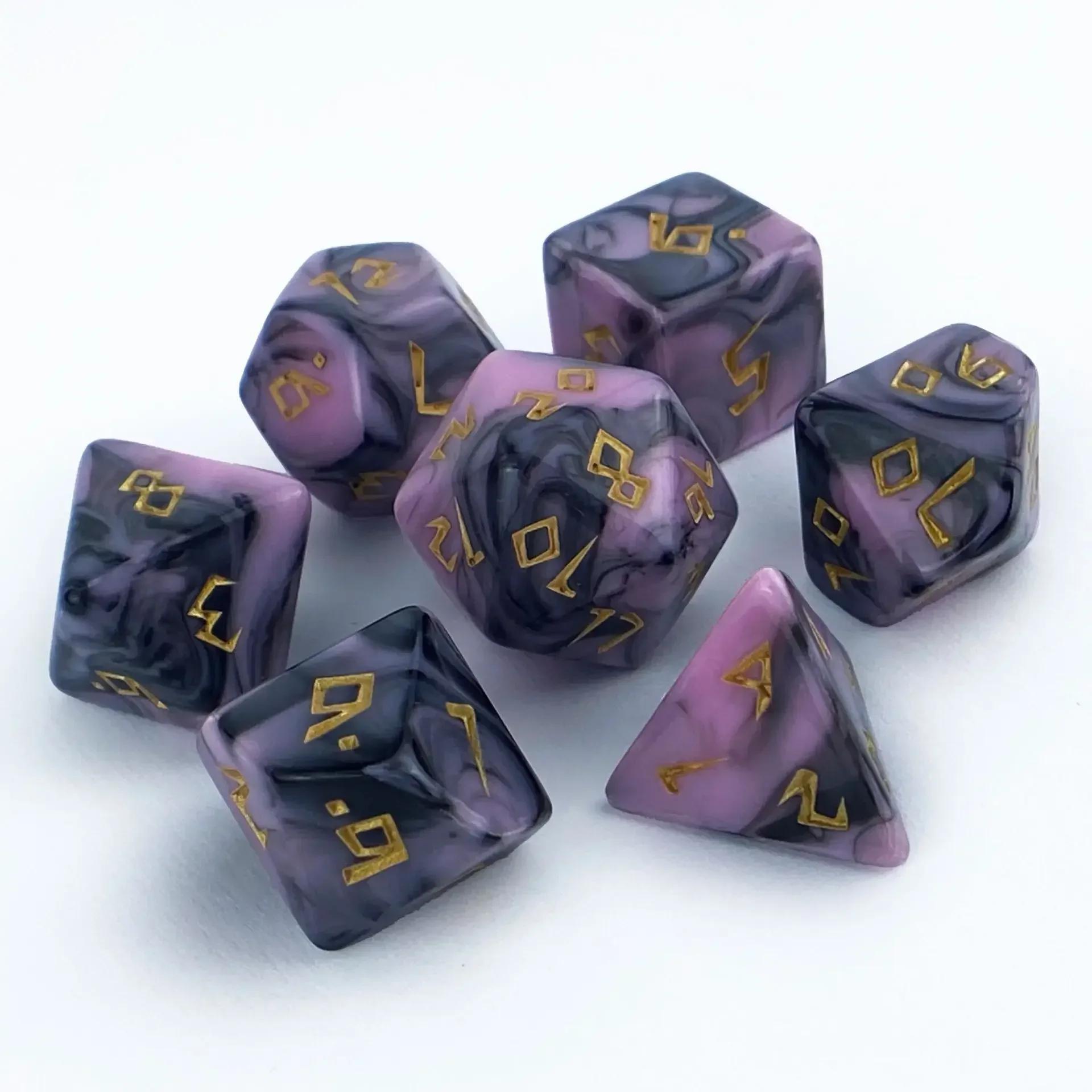

7 шт./набор двухцветных акриловых многогранных игральных костей COC для настольной игры DND Rpg Cthulhu Dice Running Group Number Dice Set
