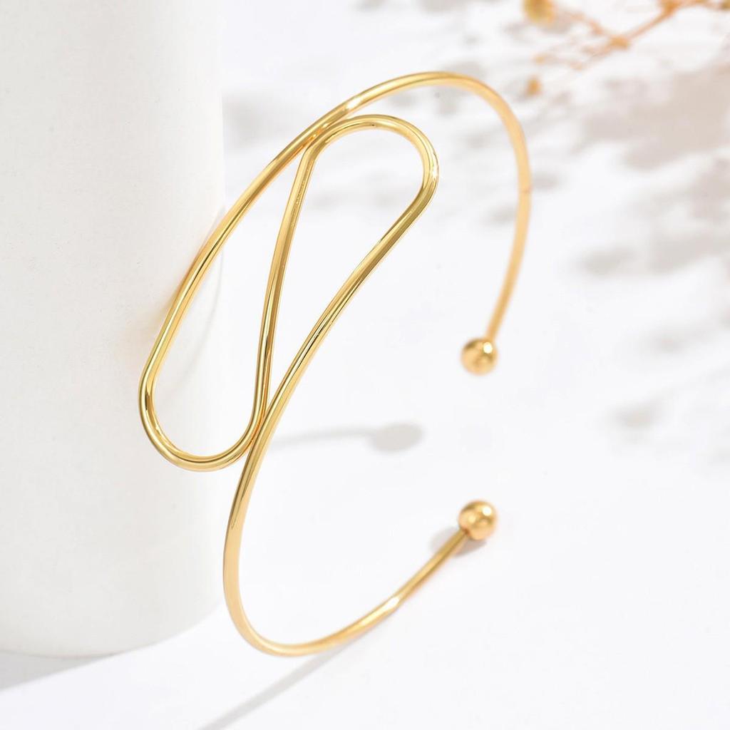 European-American Style Open Armlet: Trendy, Unique, and Elegant Cold-Style Bracelet.