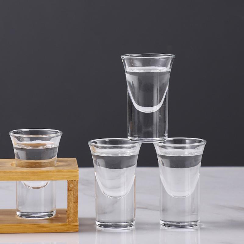 Golden Edged Small Wine Glass Luxury Vodka Glass Thick Bottom Baijiu Cup Transparent Drinkware Whiskey Glass Drinking Glasses