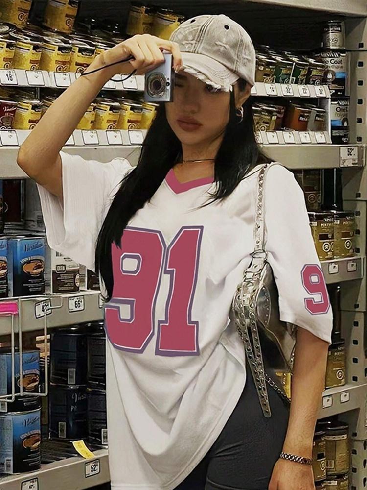 

Summer 2025 New Retro No.91 Printed T-shirt for Women, V-neck Short sleeved Sports Football Suit, Loose Top 6XL