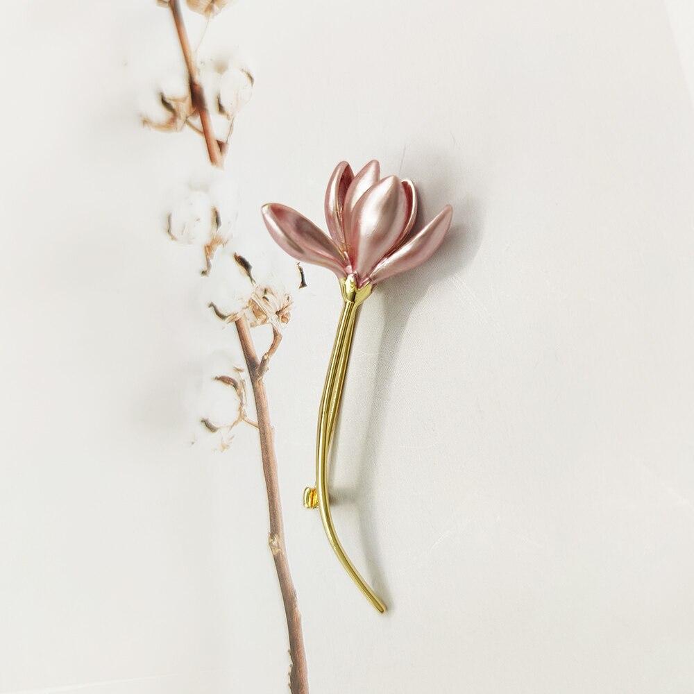 Blucome Hochwertige Emaille-Kupfer-Brosche in rosa Blumenform für Damen und Herren, Anzug, Schal, Mütze, Anstecknadeln