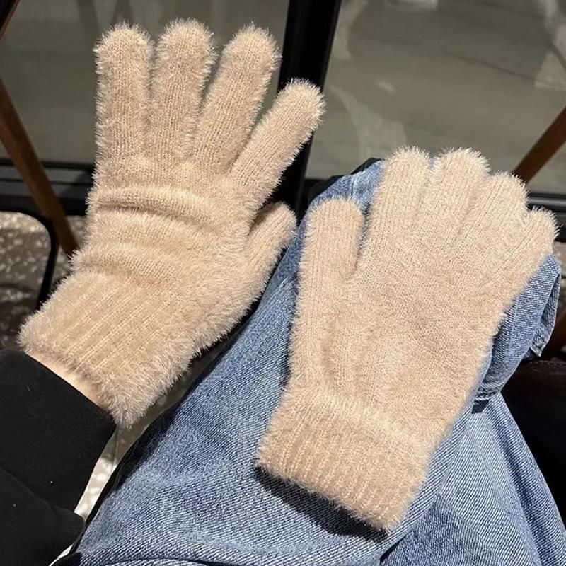 

Женские зимние бархатные перчатки с пятью пальцами, плюшевые теплые модные норковые перчатки, защищающие от холода, для улицы, для велоспорта, однотонные варежки вистити хаки
