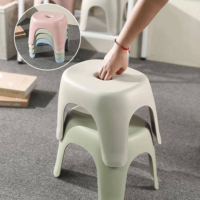 Sgabelli da bagno Sgabelli per scarpe Sgabello di plastica per uso domestico Sgabelli piccoli impilabili ispessiti Sgabello da pesca Sgabello basso per bambini