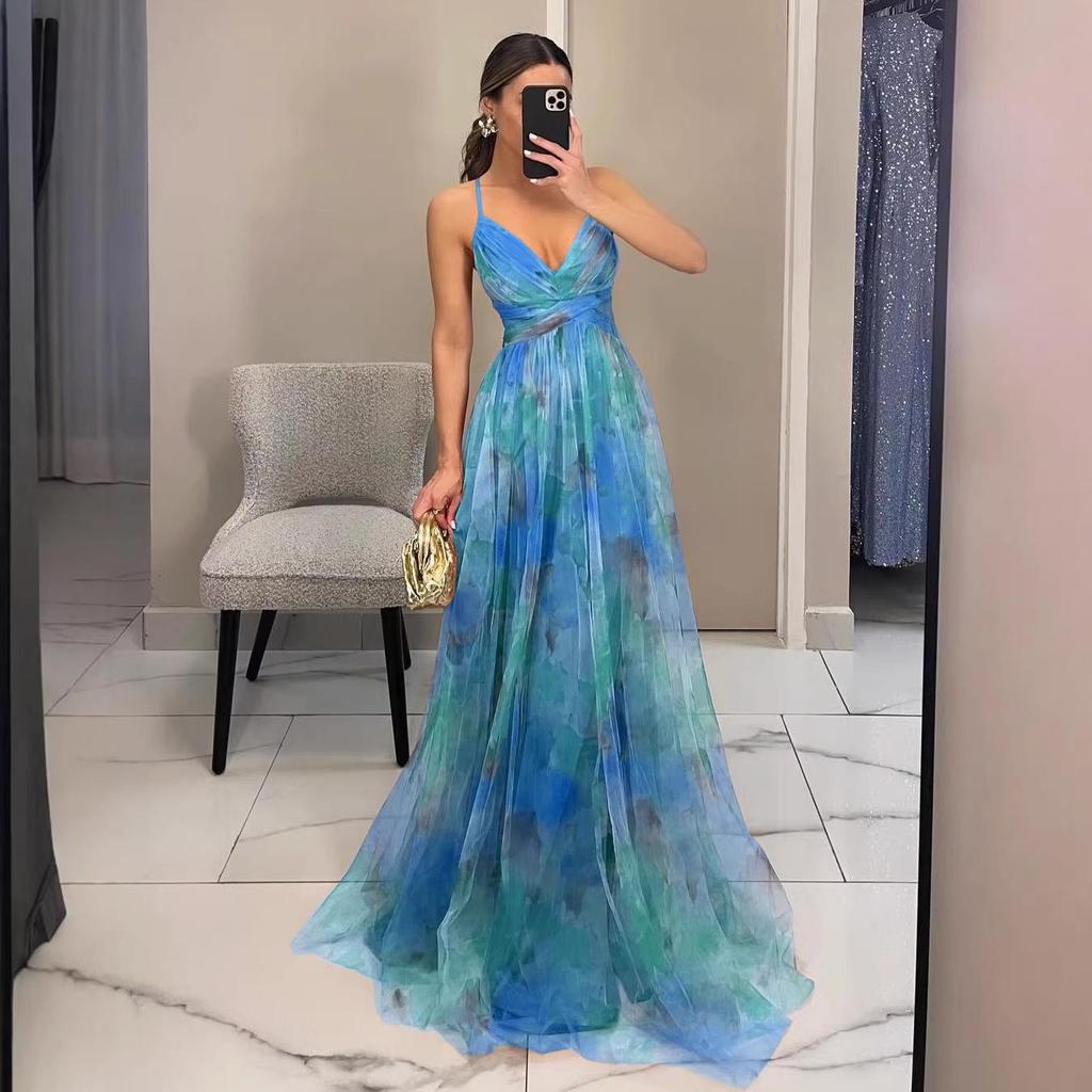 Sukienka z siateczkowym wzorem na ramiączkach spaghetti - Kolekcja Wiosna/Lato 2026 - Idealna na wakacje, codzienne wyjścia i imprezy