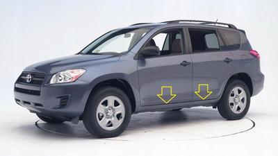 Toyota Rav4 2006-2012 - Frisos de proteção nas portas laterais cromados