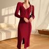 Elegantní Office Lady Bodycon Pletené šaty Ženy Sexy vlnité Společenské šaty s výstřihem do V Podzim Zima Slim Fit Šaty pod kolena s dlouhým rukávem