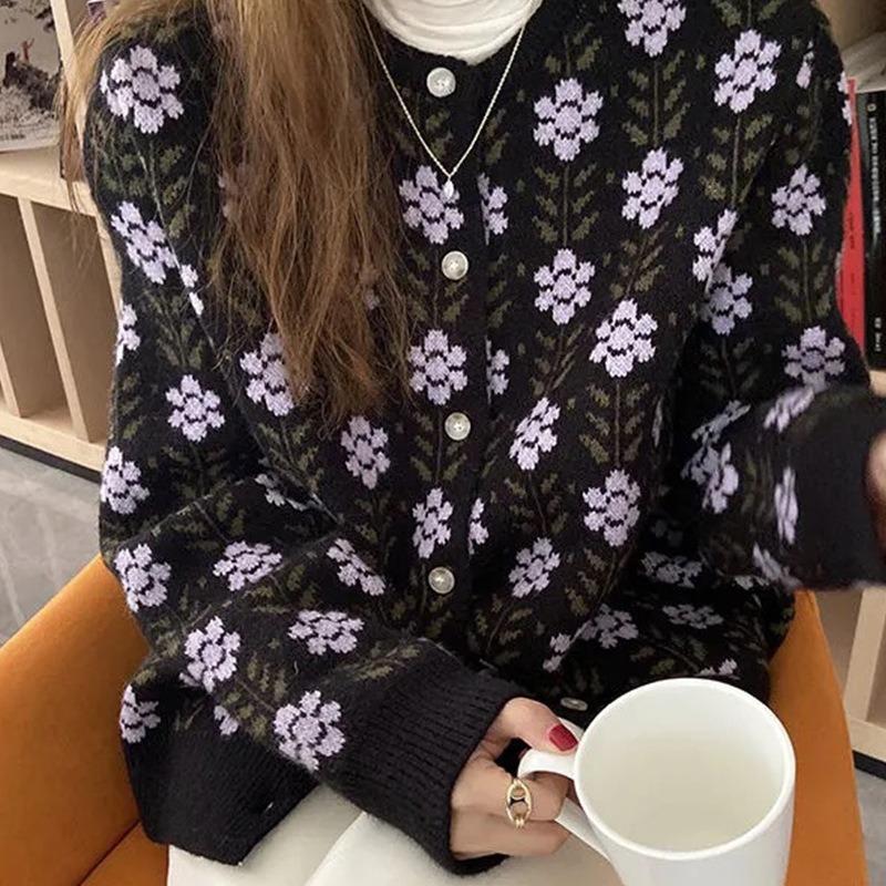 Vintage Jacquard Knitted Cardigan Women's Thick Warm Coat Long Sleeved Single Breasted Knitwear Casual Loose  Gentle Sweet Commuting Top Autumn Winter