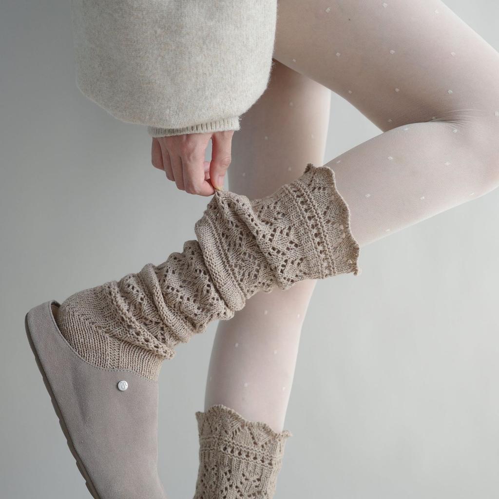 Relief Hollowed Out Wool Calf Socks for Women Warm Knit Retro Gray Heavy-duty Long Tube Autumn and Winter Pile Socks Sweating