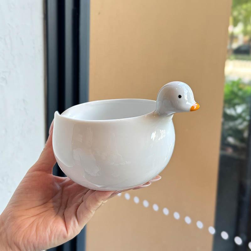Ins Wind Ceramic Duckling Bowl, Household Cartoon Cute Children S Tableware Fruit Oat Rice Bowl Breakfast Yogurt Bowl