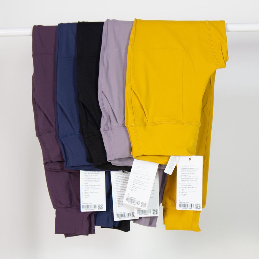 Lulu High-Waist Nylon Yoga Capri Pants with Outer Pocket