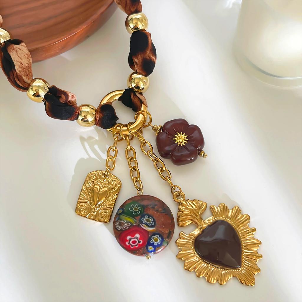 Heart Flower Geometric Pendant Necklace for Women Vintage Leopard Print Rope Chain Jewelry Accessory
