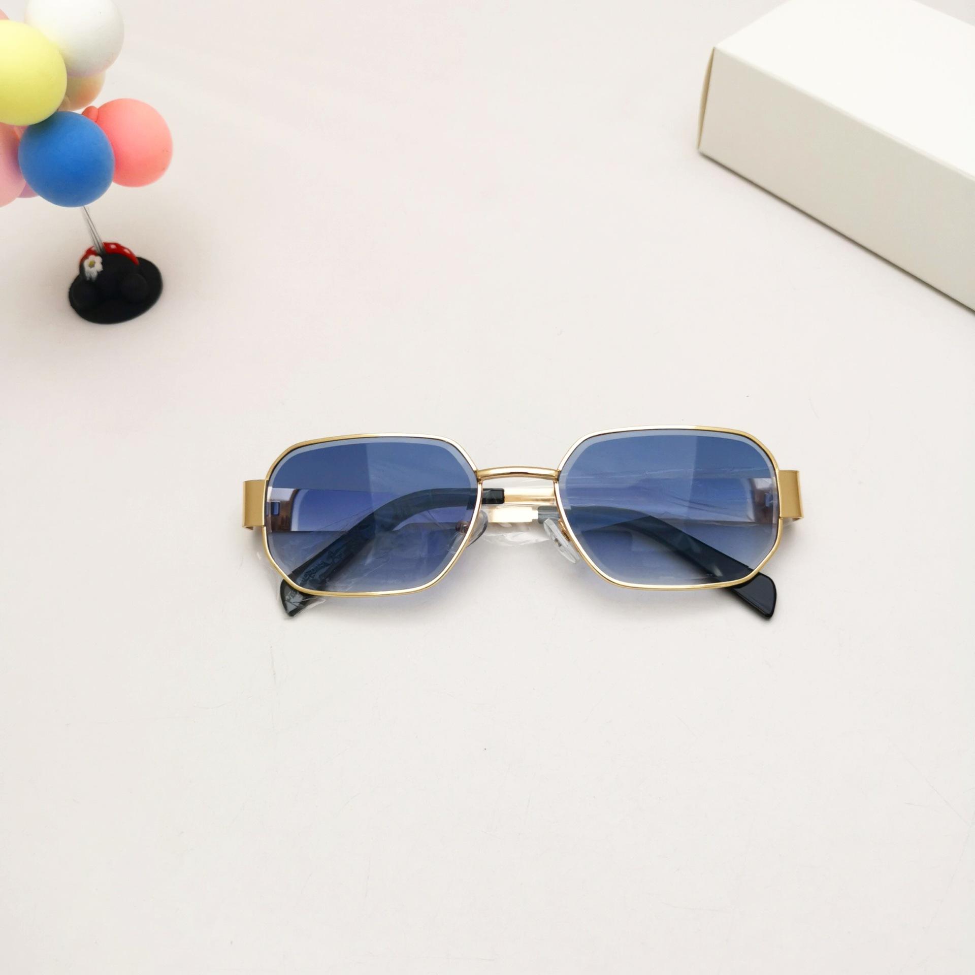 

Солнцезащитные очки с металлической оправой и полигональными линзами для мужчин и женщин, уличная фотография, отпуск, солнцезащитные очки, персонализированные ретро-очки