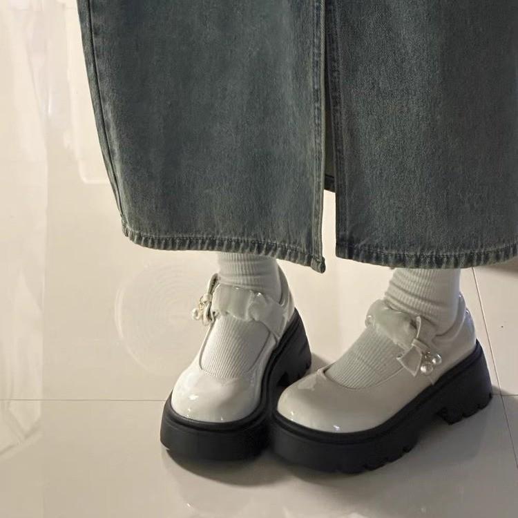 

Осенние туфли на платформе в студенческом стиле, маленькие кожаные туфли на липучке, женские одинарные туфли, кукольные универсальные женские туфли 40