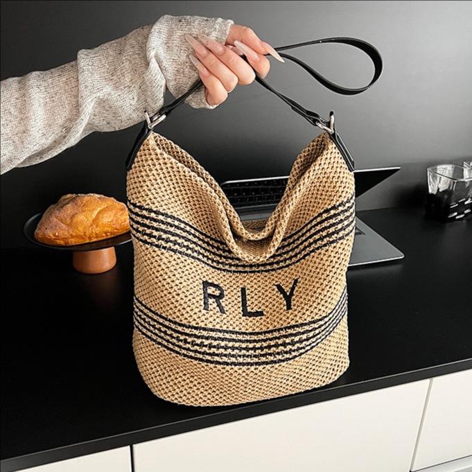 Wucifang Bags Women's Khaki New Bucket Bag Fashion Seaside Vacation Shoulder Messenger Bag