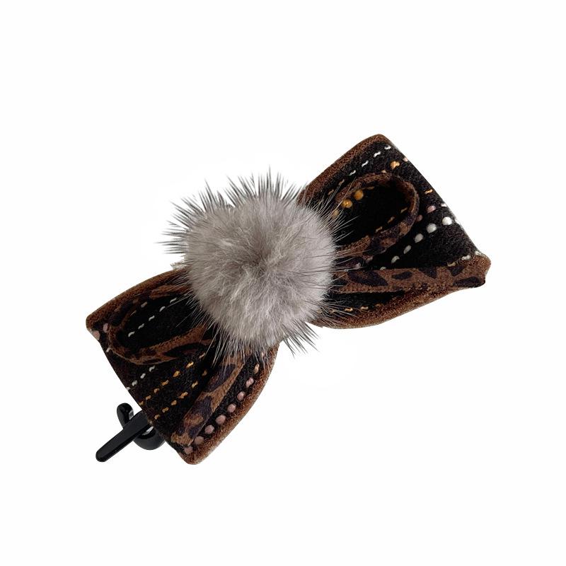 Autumn/Winter Pompon Bow Twist Hair Clip: Versatile Fashion Accessory for Updo Styles