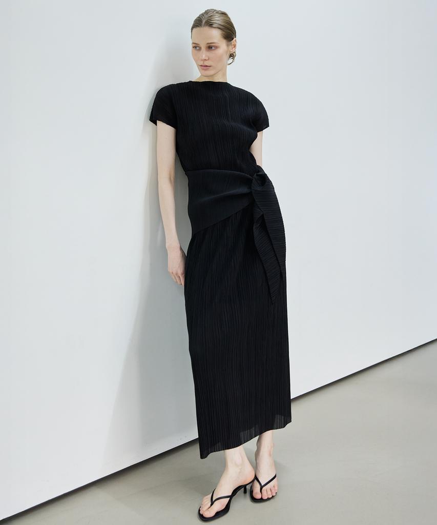 Nutopeu Pleated Wrap Set_Black