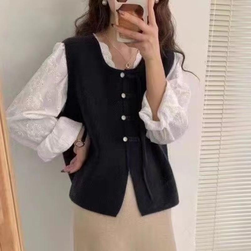 Light Luxury Ribbon Buckle Knitted Vest for Autumn and Winter, Niche Layering and Versatile Sweater Vest