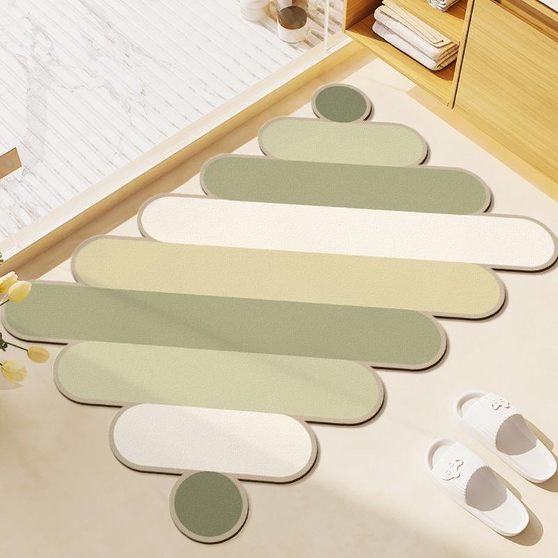 Quick-Dry, Non-Slip Absorbent Bathroom Mat - Customizable & Easy to Clean.