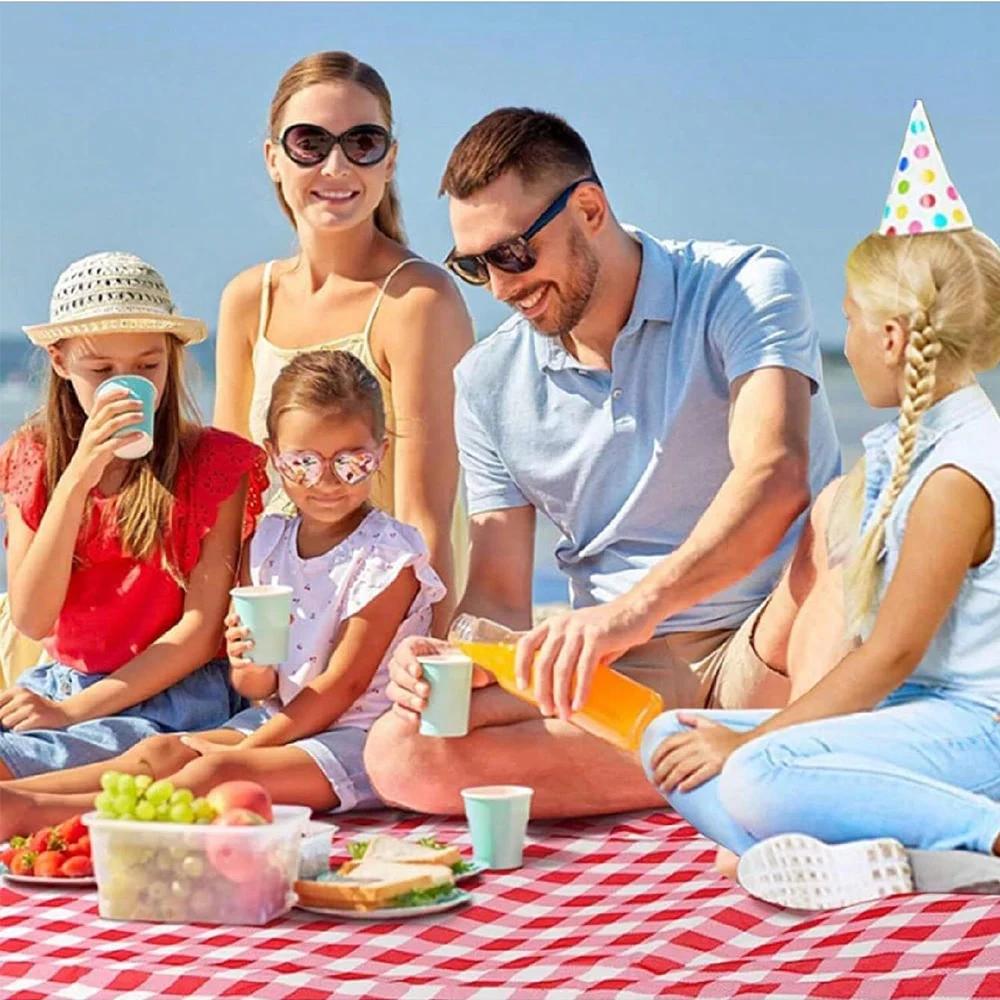 Picnic Blanket 140×190cm Beach Mat Washable Lightweight with Handle Red Checkered for Hiking Travelling Outdoor Camping Parks