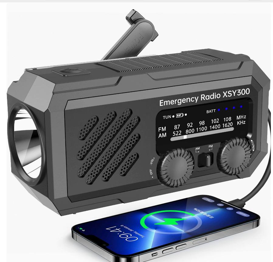 Multifunctional Outdoor Emergency Flashlight Radio